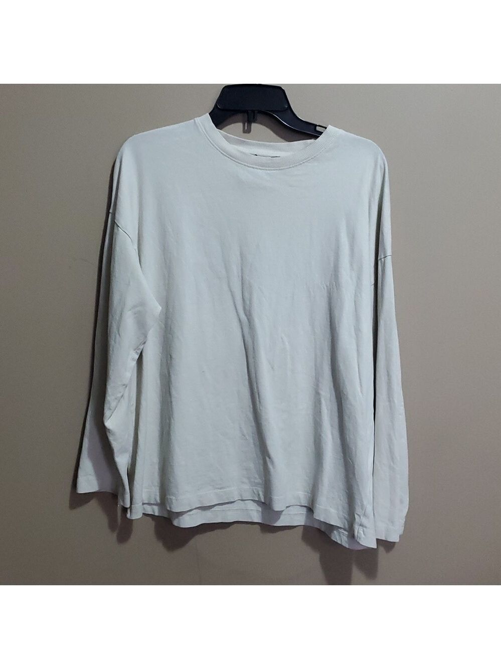 Zara long sleeve off white long sleeve top size medium